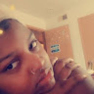 Meet your Posher, Leyonne